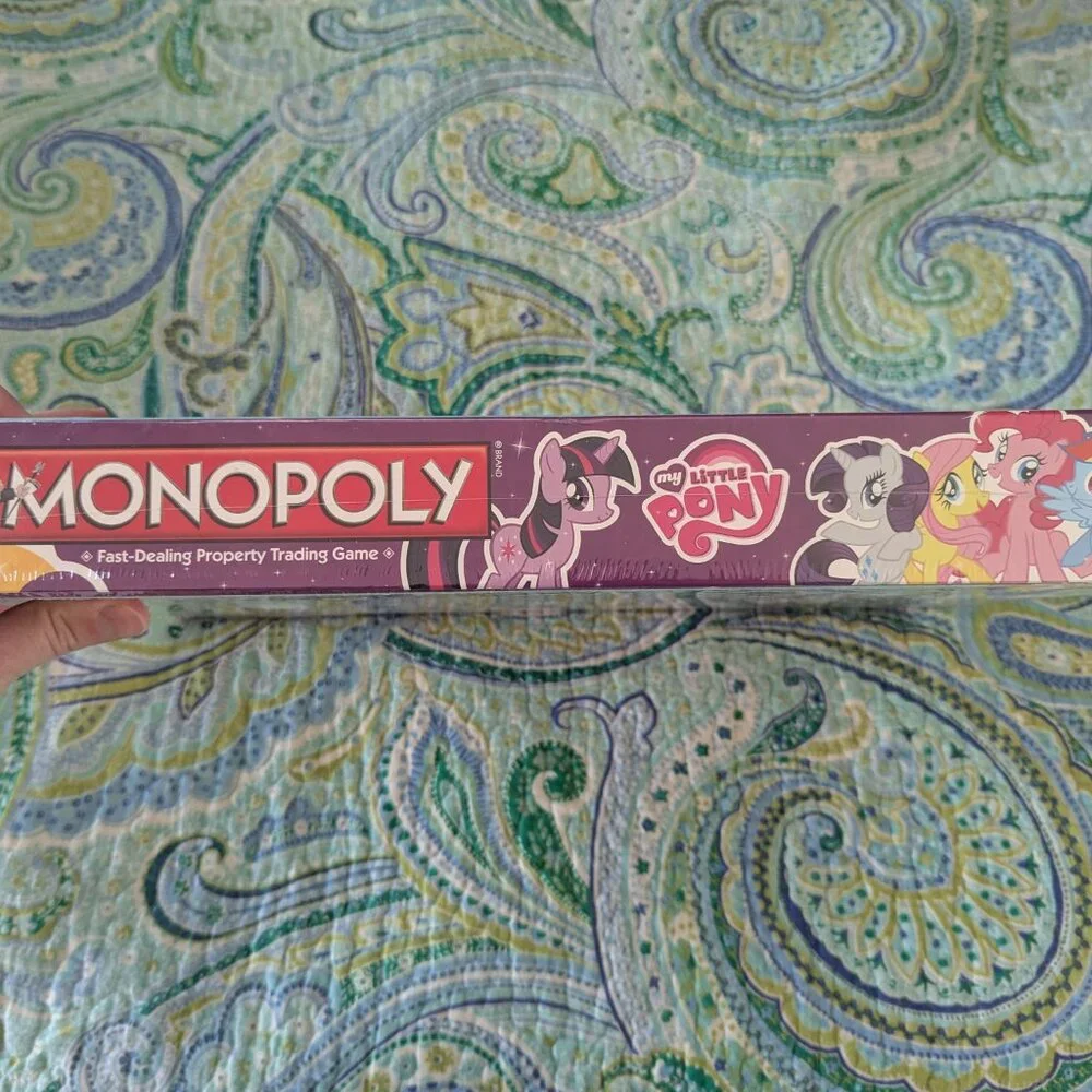 My Little Pony Monopoly Board Game NIB - Picture 5 of 8